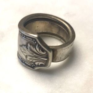 ‘Silverware’ ring